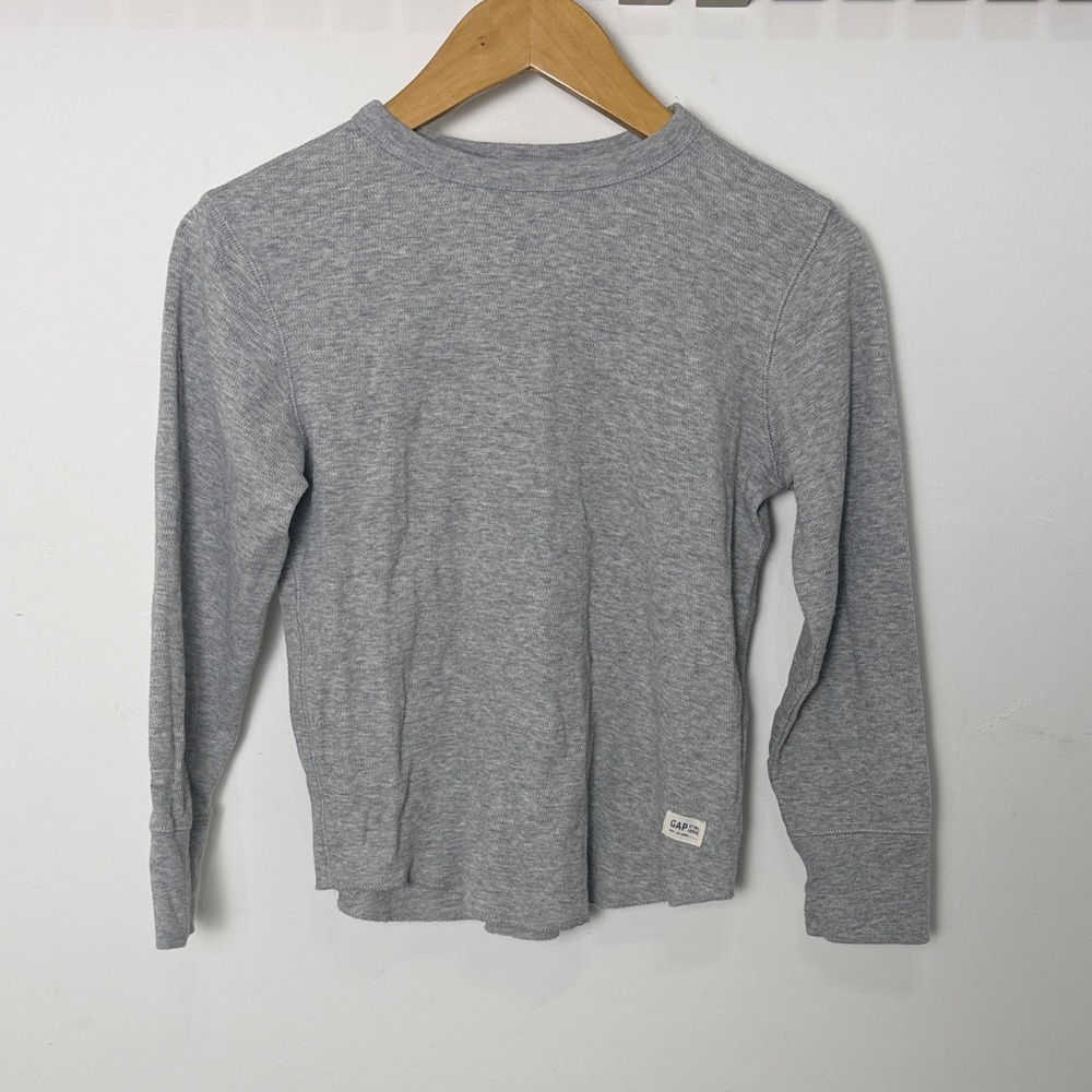 GAP Kids Gray Long Sleeve Tee size medium